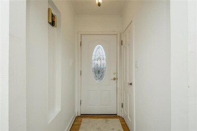 2120 E 29th St, Des Moines, IA 50317 - photo 2