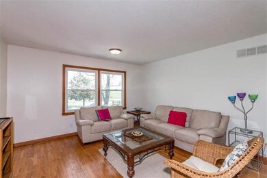 19925 S Hedge Ln, Spring Hill, KS 66083 - photo 7