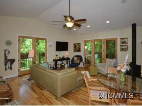 55 Shady Oak Dr, Asheville, NC 28803 - photo 3