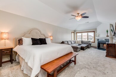 7 Pebble Beach Ct, Lake In the Hills, IL 60156 - photo 6