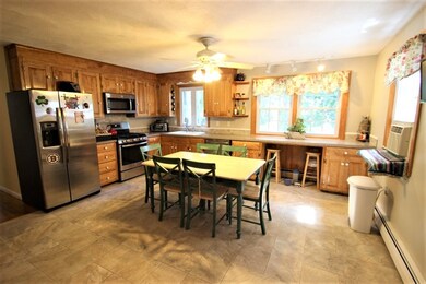 9 Pleasant View St, Methuen, MA 01844 - photo 3