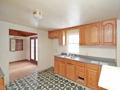 5269 W R Ave, Schoolcraft, MI 49087 - photo 4