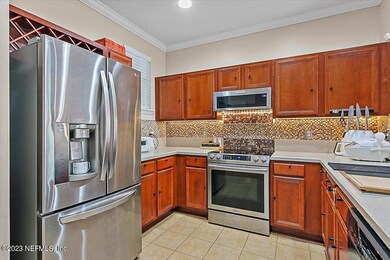 8854 Inlet Bluff Dr, Jacksonville, FL 32216 - photo 4