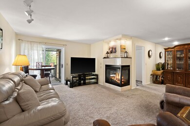 5015 Spinnaker Ln unit C, Crown Point, IN 46307 - photo 4