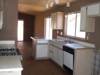 023-156674 kitchen II