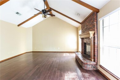 2624 E Hills Dr, Moore, OK 73160 - photo 5