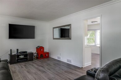 3201 Watrous Ave, Des Moines, IA 50321 - photo 4