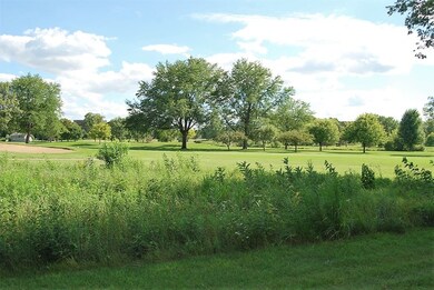 782 Old Checker Rd unit A1, Buffalo Grove, IL 60089 - photo 3