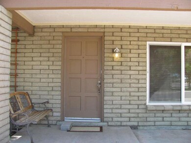 3936 S Westfall Dr 003