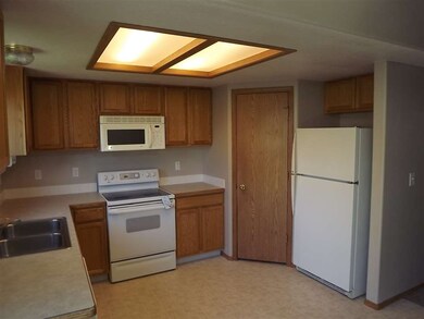 825 W Georgia Ave, Nampa, ID 83686 - photo 3