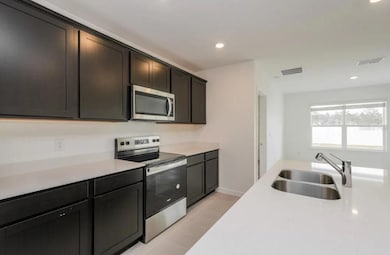 4091 Feldspar Ln, Spring Hill, FL 34609 - photo 3