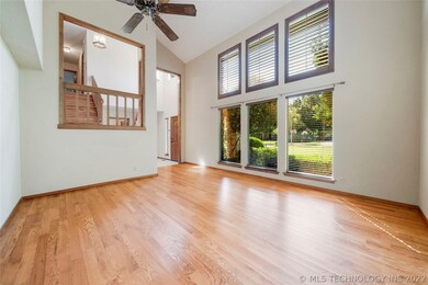 Soaring vaulted & beamed ceiling in the Living Roo