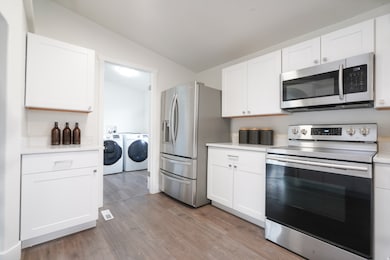 4364 Palmer Rd, Erda, UT 84074 - photo 7