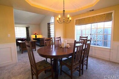Dining room with coffered ceiling and wainscot det