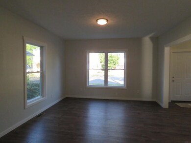 1621 Morehouse Ave, Elkhart, IN 46516 - photo 3