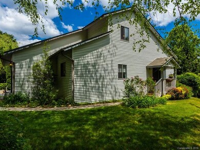 412 Sweeten Way unit 412, Asheville, NC 28803 - photo 2