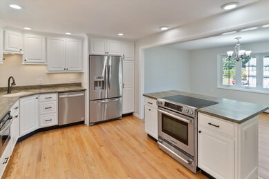 6 Shepard Ave, Salem, NH 03079 - photo 4