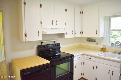 414 Joycliff Terrace, Macon, GA 31211 - photo 3