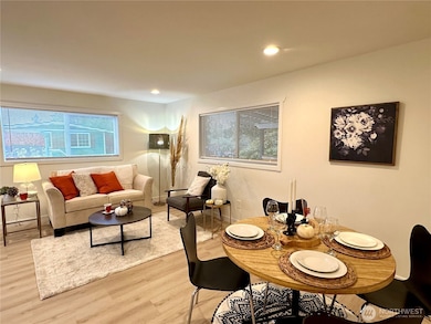 1919 196th St SW unit 61, Lynnwood, WA 98036 - photo 4