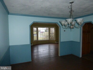 1051 Channing Ct, Pottstown, PA 19465 - photo 4