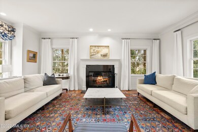 136 Lockwood Rd, Riverside, CT 06878 - photo 3