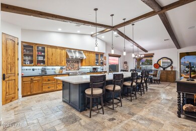 2818 Holiday LHC Corrections-06