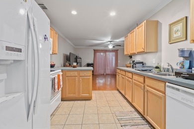 4000RadcliffePl#5-CasaVerdeMediaLLC6