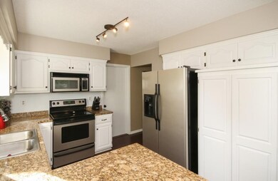 Plenty of Great Storage in the Kitchen
