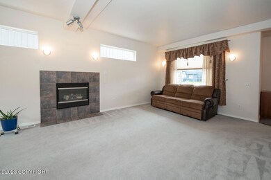 8752 Little Brook Cir, Anchorage, AK 99507 - photo 4