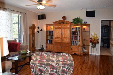 FAMILY ROOM 1