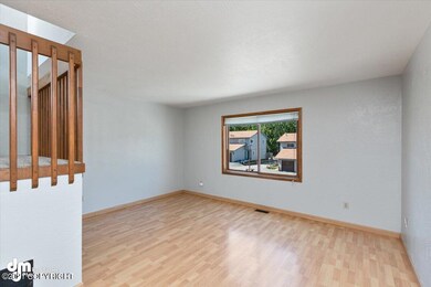 04-Living Room MS_2482