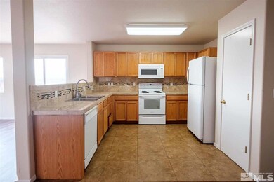 8887 Red Baron Blvd, Reno, NV 89506 - photo 5