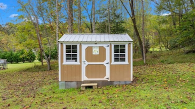 1350 N Skeenah Rd, Franklin, NC 28734 - photo 6