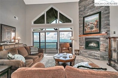 Perfect for entertaining. Fully furnished for you