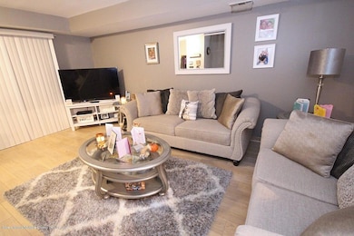 4199 Amboy Rd unit 9, Staten Island, NY 10308 - photo 5