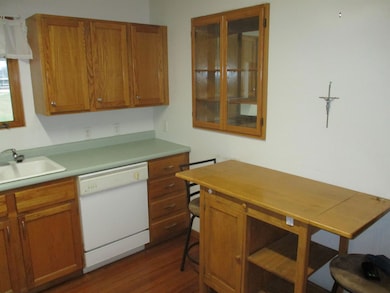 2507 15th St, Emmetsburg, IA 50536 - photo 6