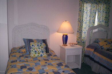 unit 301 bed2