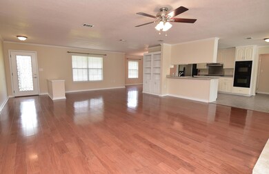 29 Great Room 2