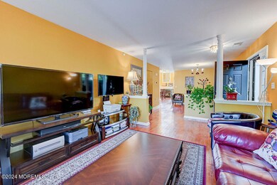 31 Dutch Ct, Holmdel, NJ 07733 - photo 6