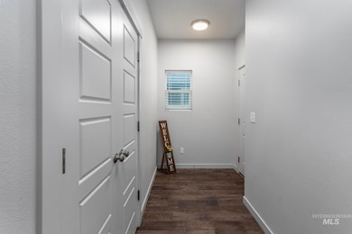 262 S Riggs Spring Ave, Meridian, ID 83642 - photo 3