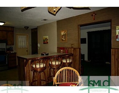 Kitchen. Custom made breakfast bar!