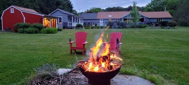 148 Westbrook Rd, South Deerfield, MA 01373 - photo 3