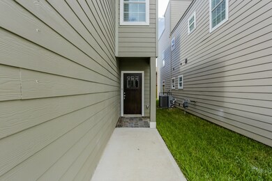 4006 Weslow St, Houston, TX 77087 - photo 5