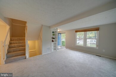 10628 Delfield Ct, Laurel, MD 20723 - photo 2