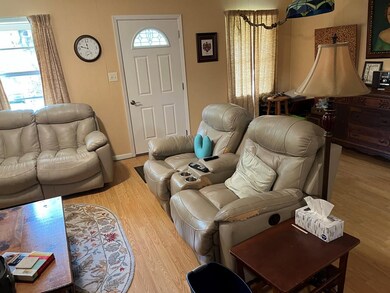 515 Hillcrest Ave, McComb, MS 39648 - photo 4