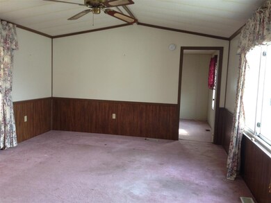 54 Silver St, Seabrook, NH 03874 - photo 5