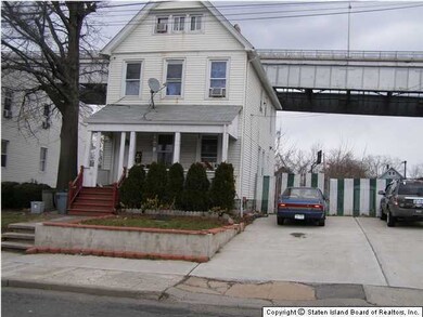 43 Morningstar Rd, Staten Island, NY 10303 - photo 2