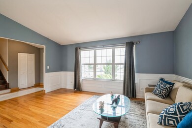 721 Hackberry Ln, Algonquin, IL 60102 - photo 4