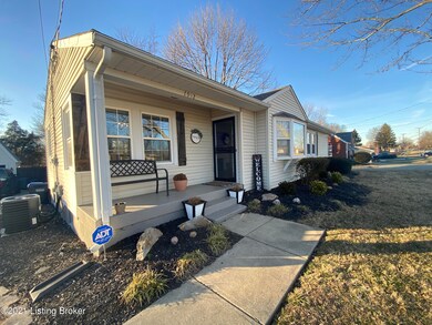 7912 Smyrna Pkwy, Louisville, KY 40228 - photo 2