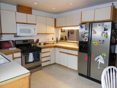 Kitchen Unit 1